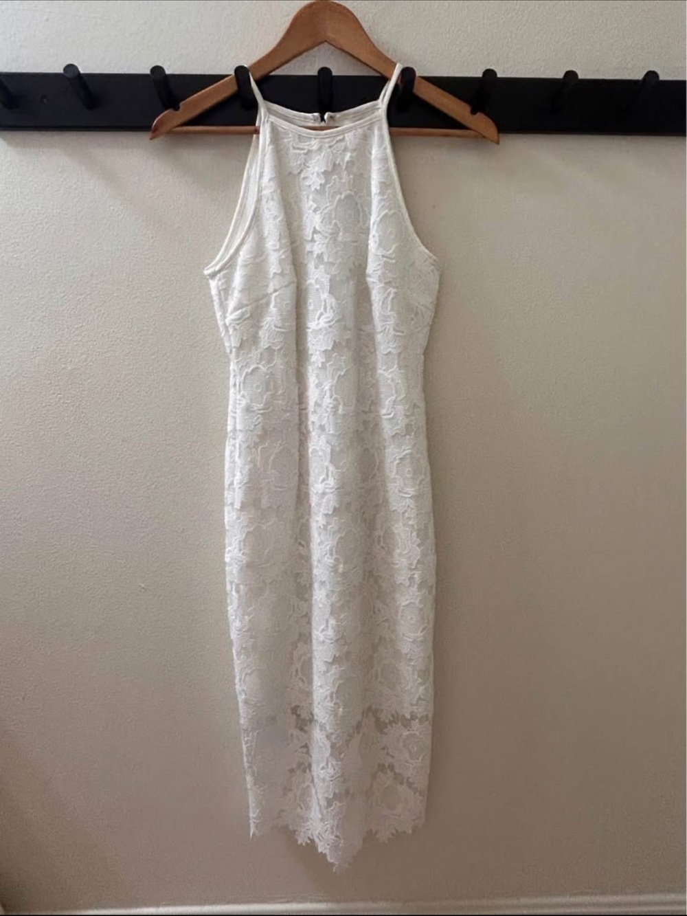 Elegant White Lace Halter Midi Dress